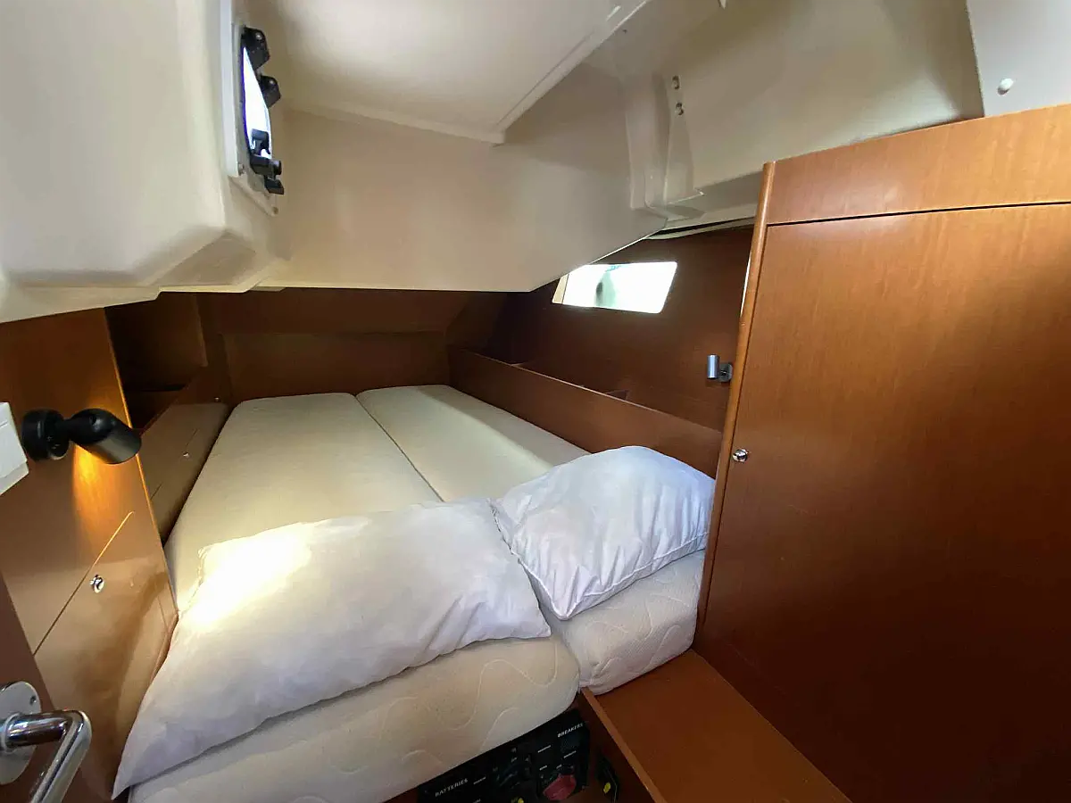 Beneteau Oceanis 41.1 | Ikaria