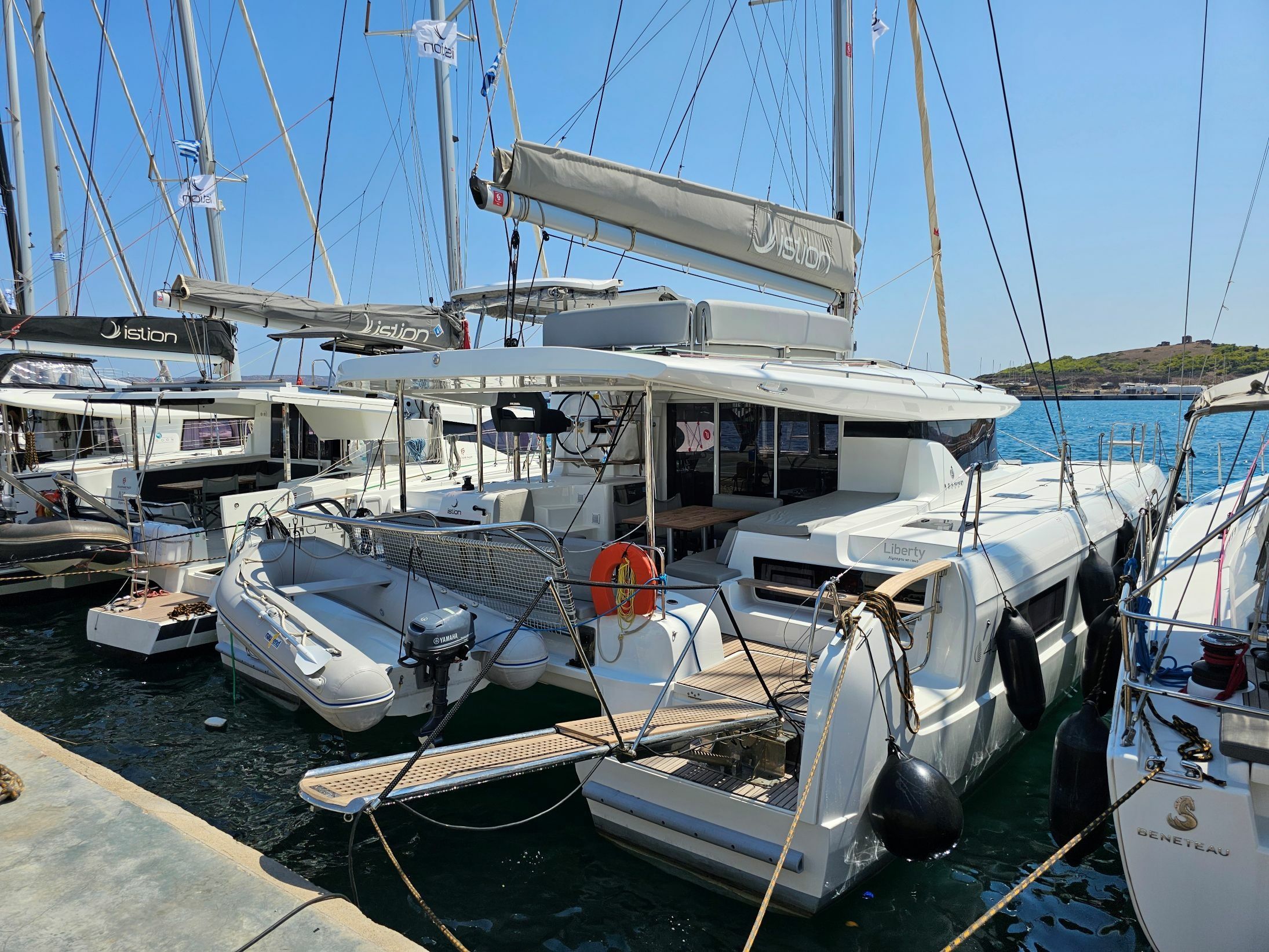 Lagoon 43 | Liberty