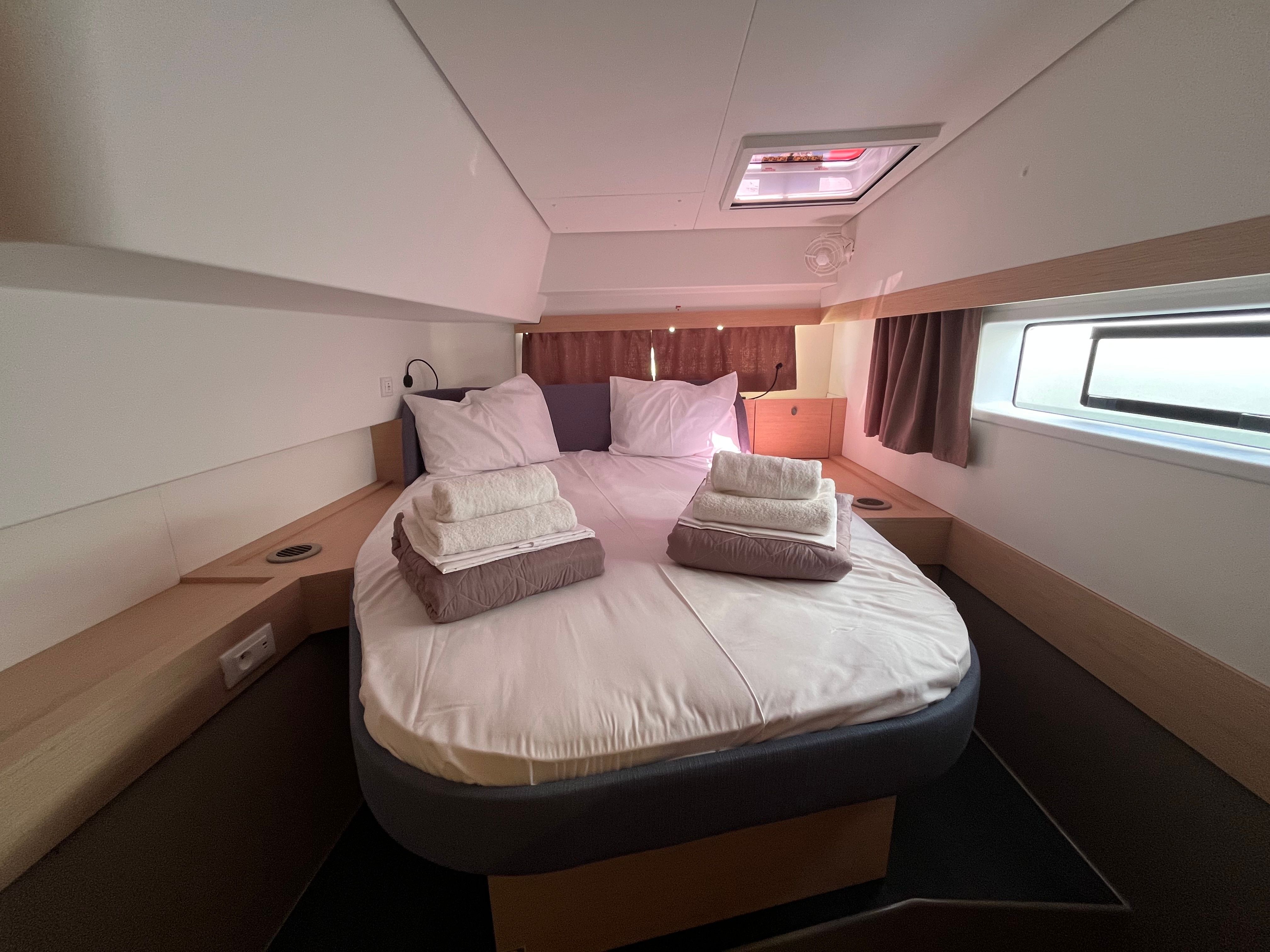 Fountaine Pajot FP44 | Agios Paisios