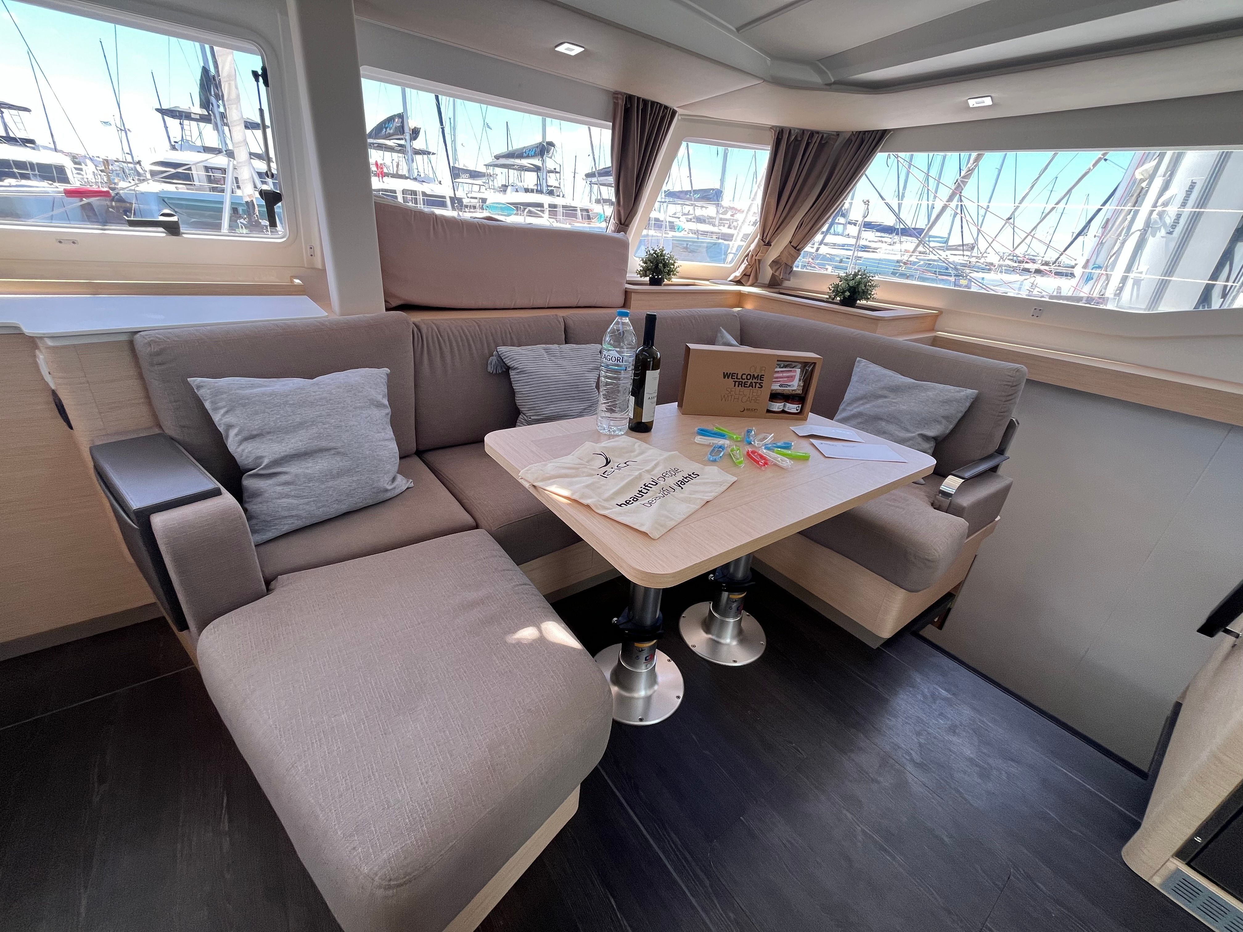 Fountaine Pajot FP44 | Agios Paisios