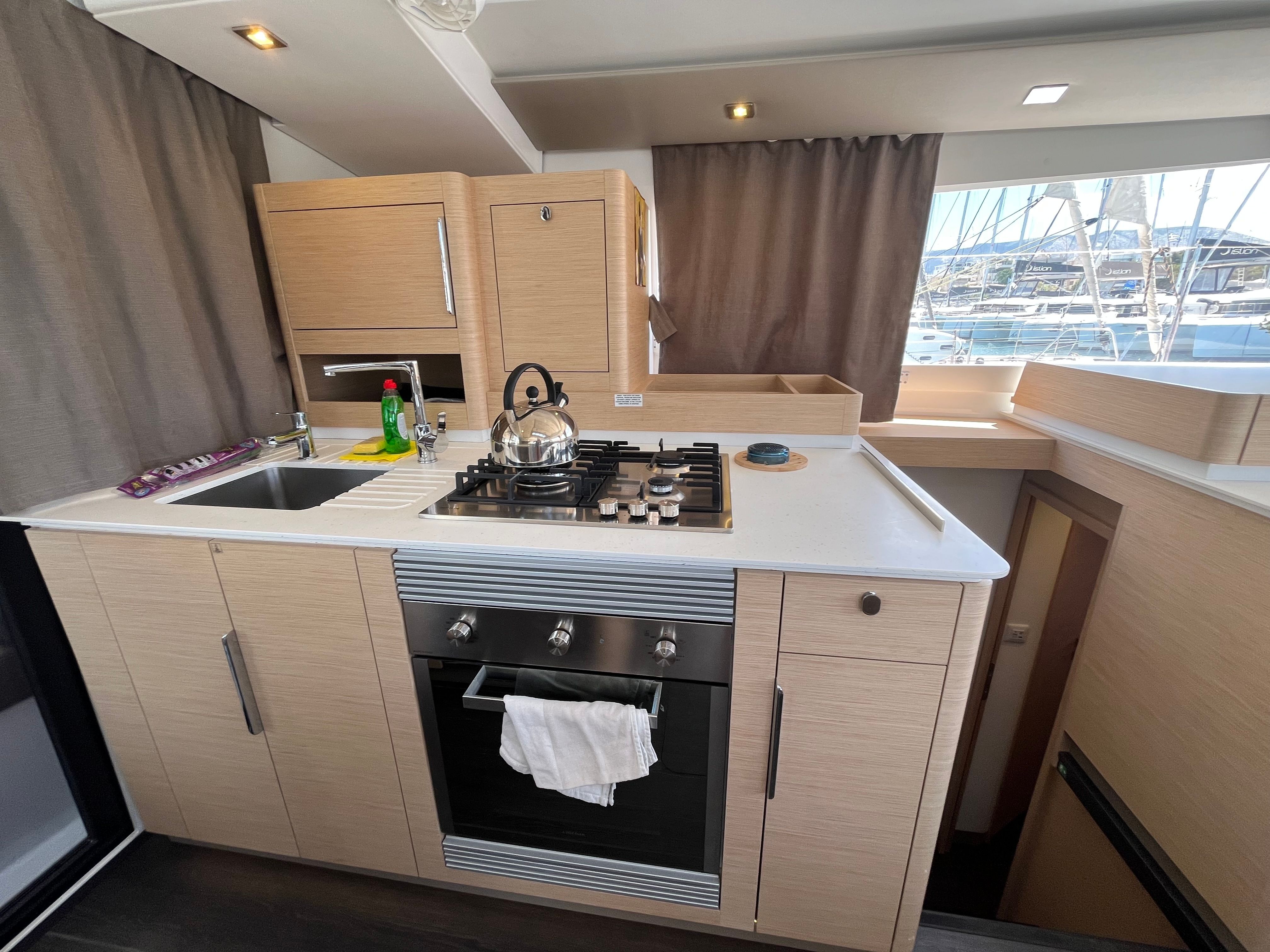 Fountaine Pajot FP44 | Agios Paisios