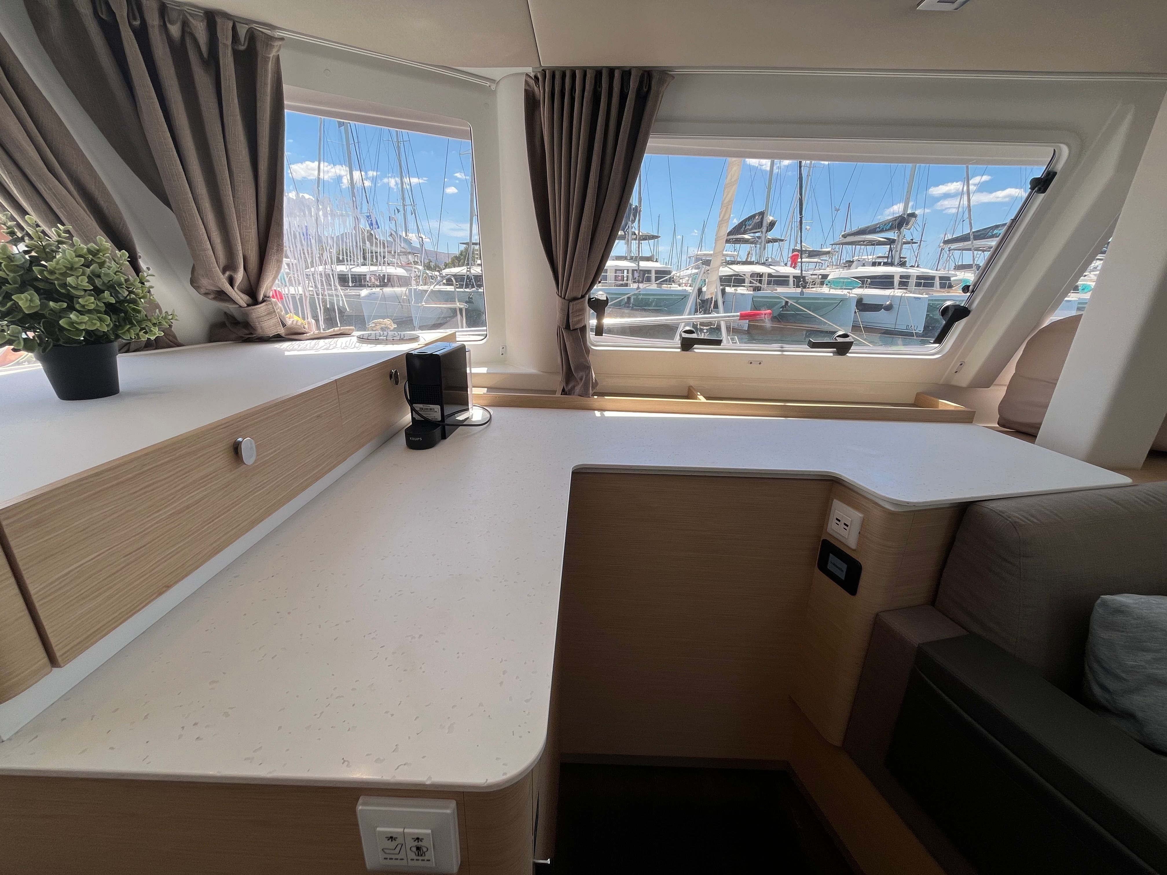 Fountaine Pajot FP44 | Agios Paisios
