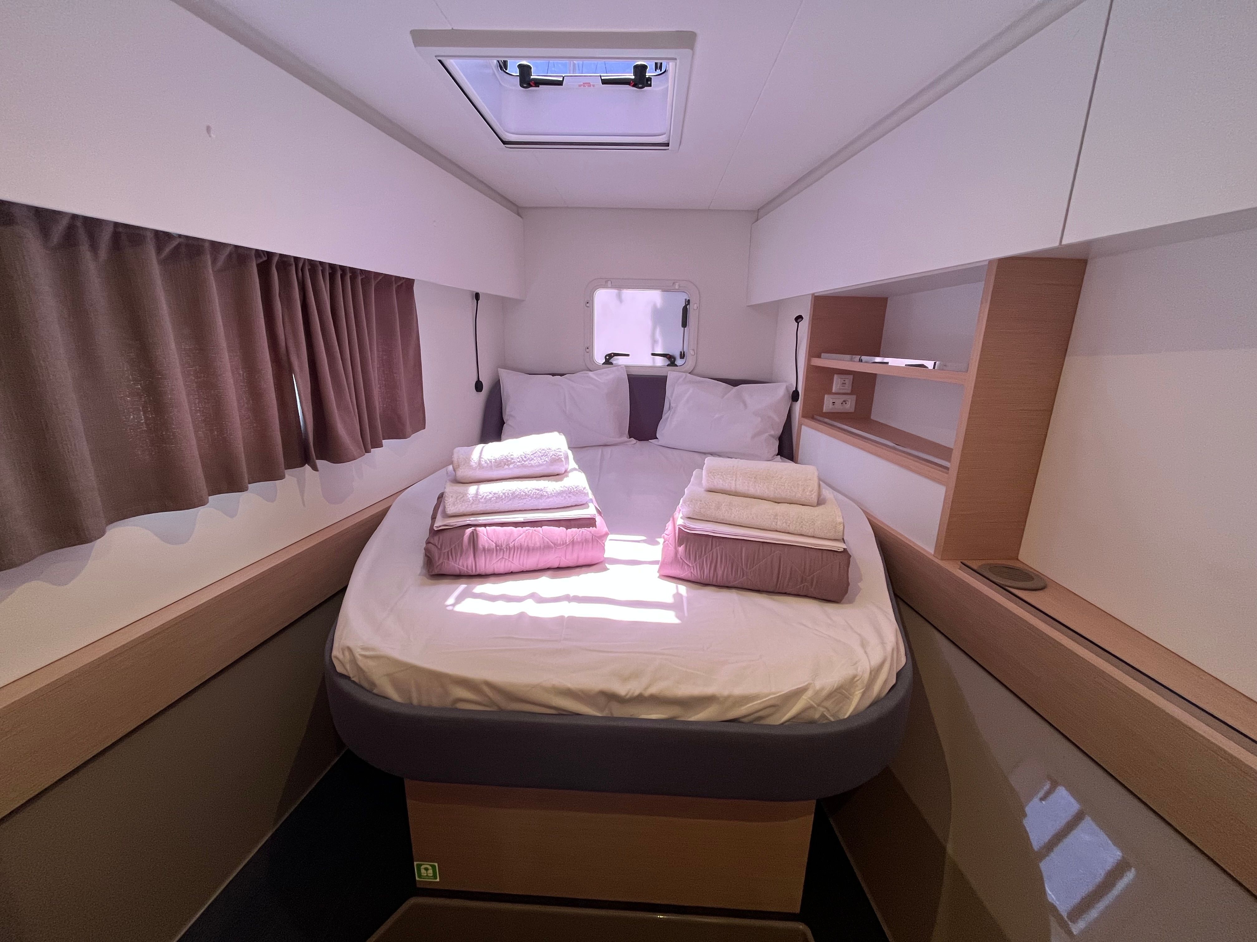 Fountaine Pajot FP44 | Agios Paisios