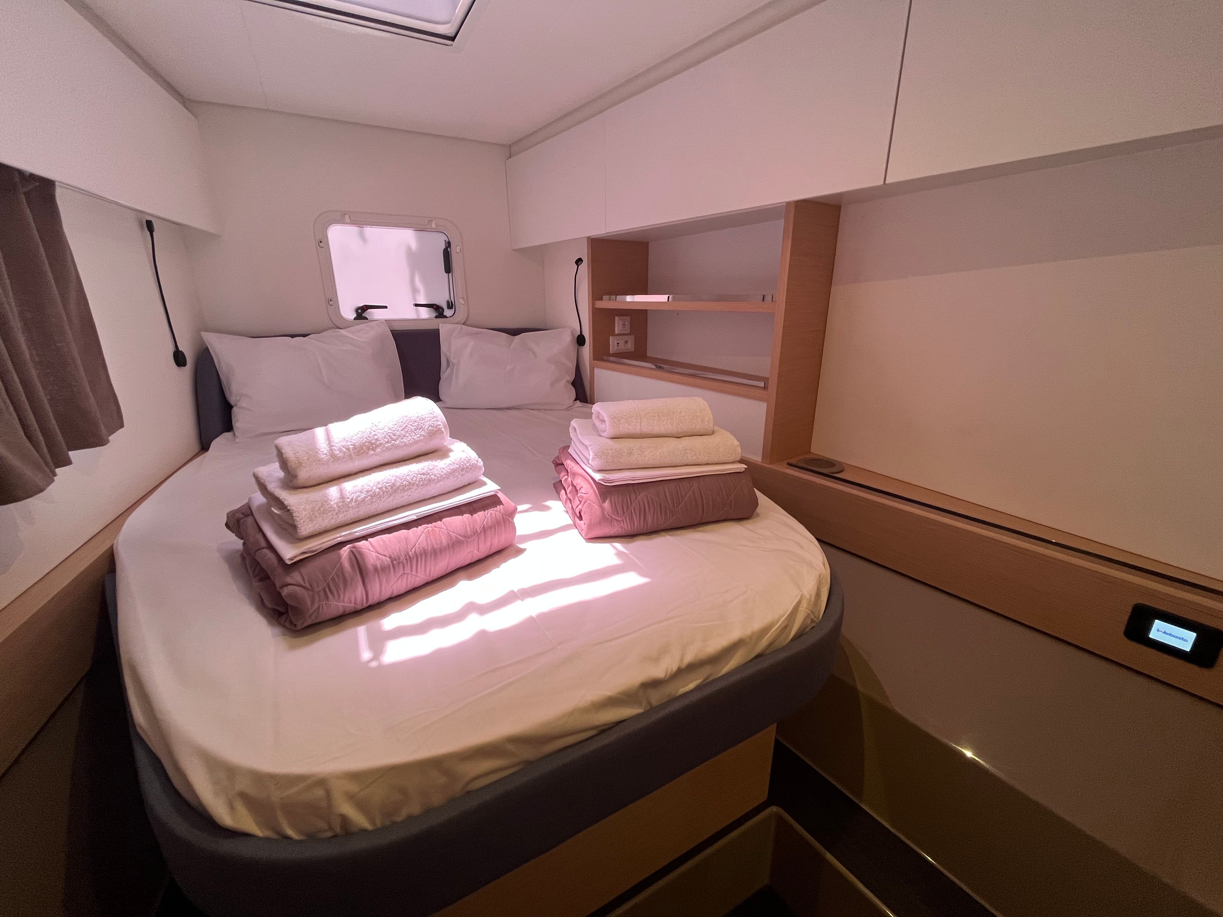 Fountaine Pajot FP44 | Agios Paisios