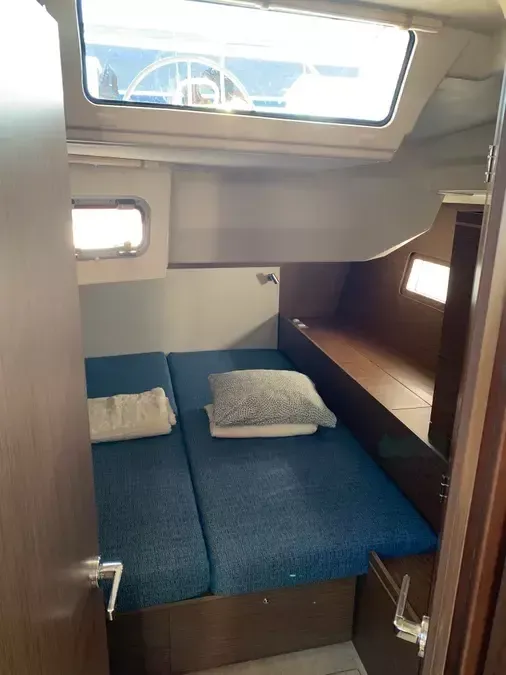 Beneteau Oceanis 51.1 | Monica