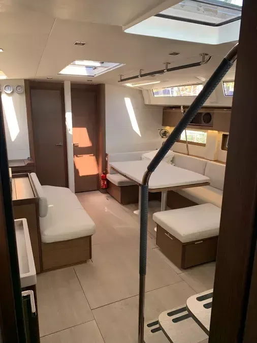 Beneteau Oceanis 51.1 | Monica