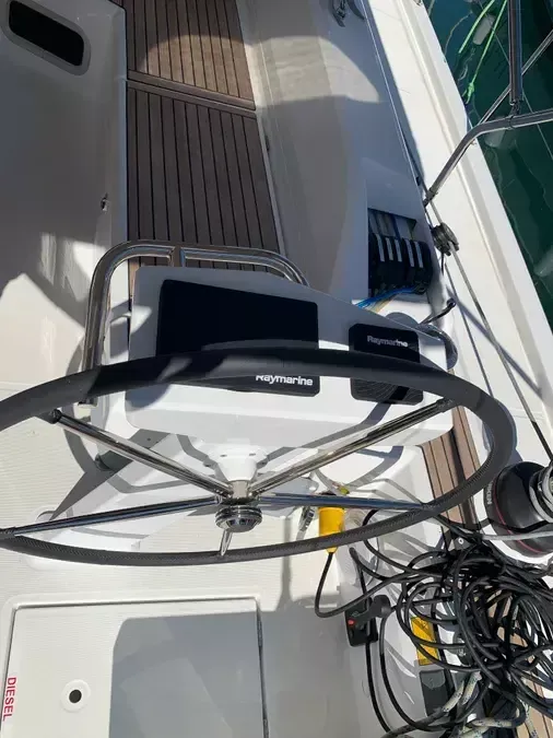 Beneteau Oceanis 51.1 | Monica