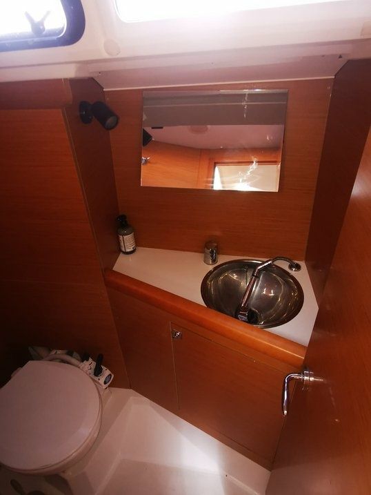 Jeanneau Sun Odyssey 349 | Madison