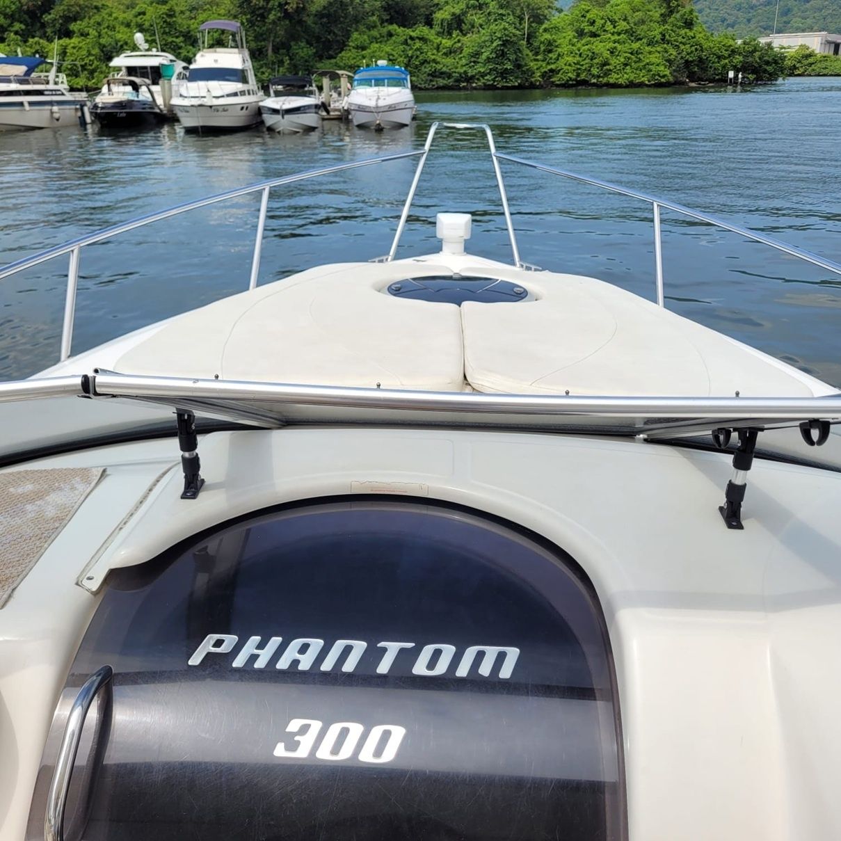 Phantom 300 | Mar Bela