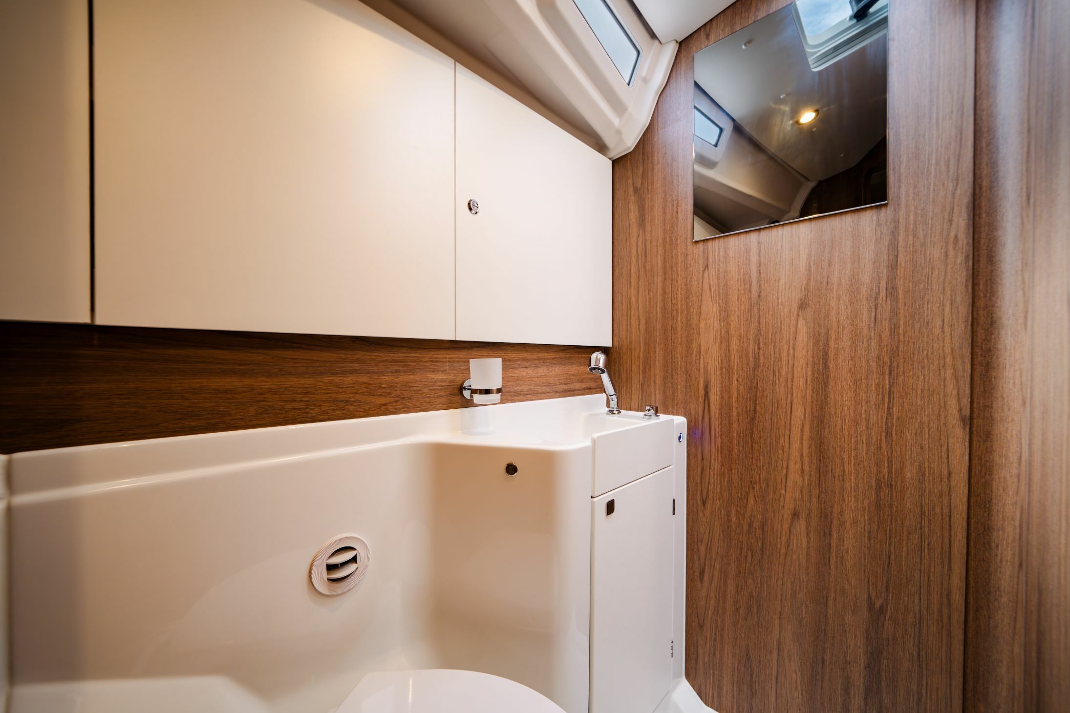 Jeanneau Sun Odyssey 455 | Sail Away