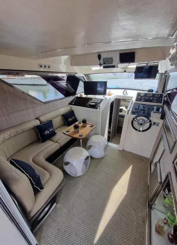 Intermarine Oceanic 36 | Day Off