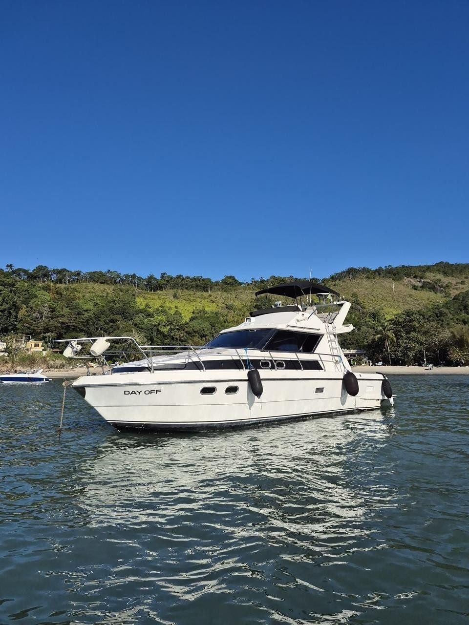 Intermarine Oceanic 36 | Day Off