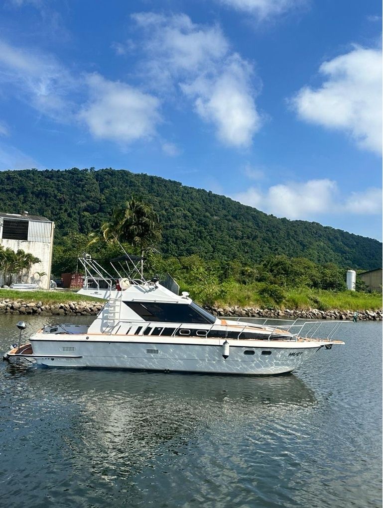 Intermarine Oceanic 36 | Colossinho
