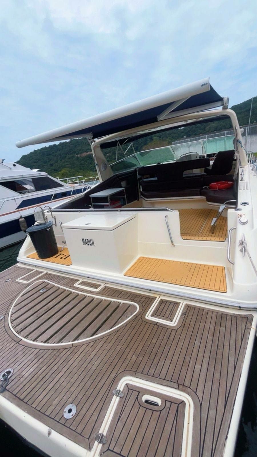 Sea Ray 500 Sundancer | Madu 2