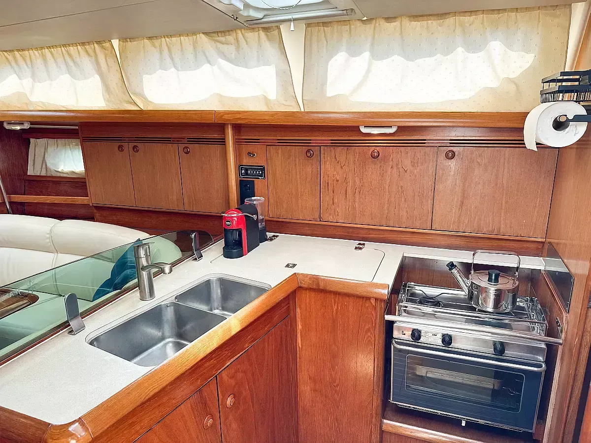 Jeanneau Sun Odyssey 40.3 | Azure