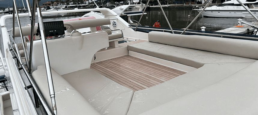 Intermarine 440 | Inter