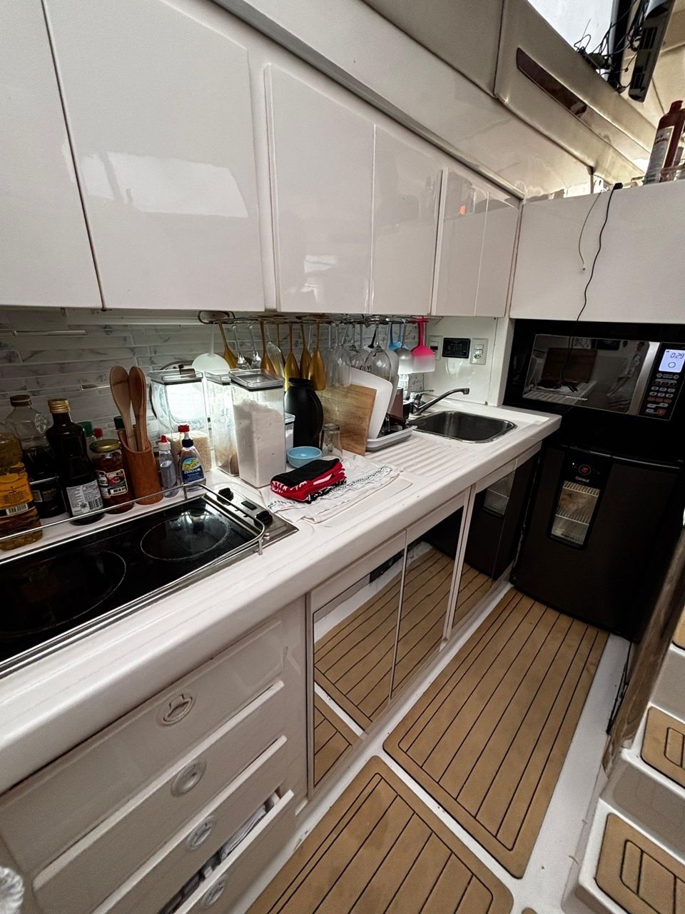 Intermarine 440 | Lattitude