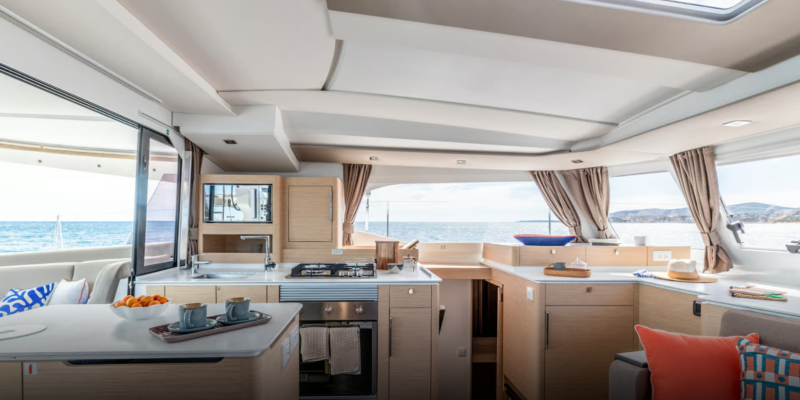 Fountaine Pajot Quatuor 44 | Lizzie