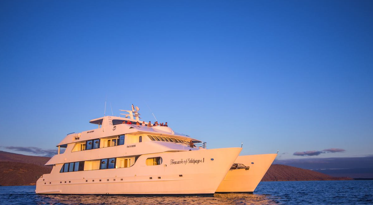 Custom Built 101 | Treasure of Galapagos 1