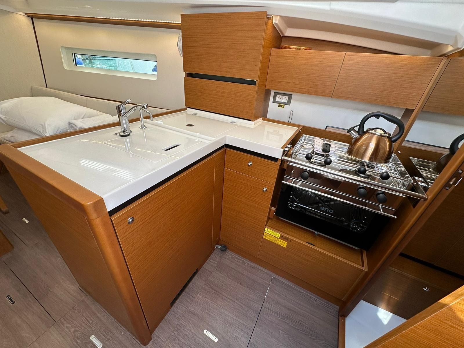 Jeanneau Sun Odyssey 350 | Anja