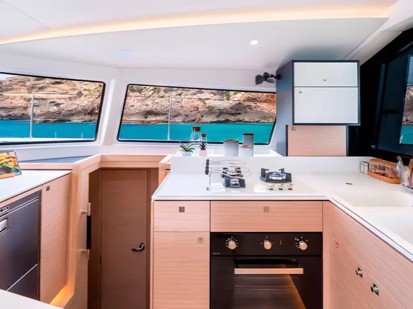 Nautitech 44 | Rinascita