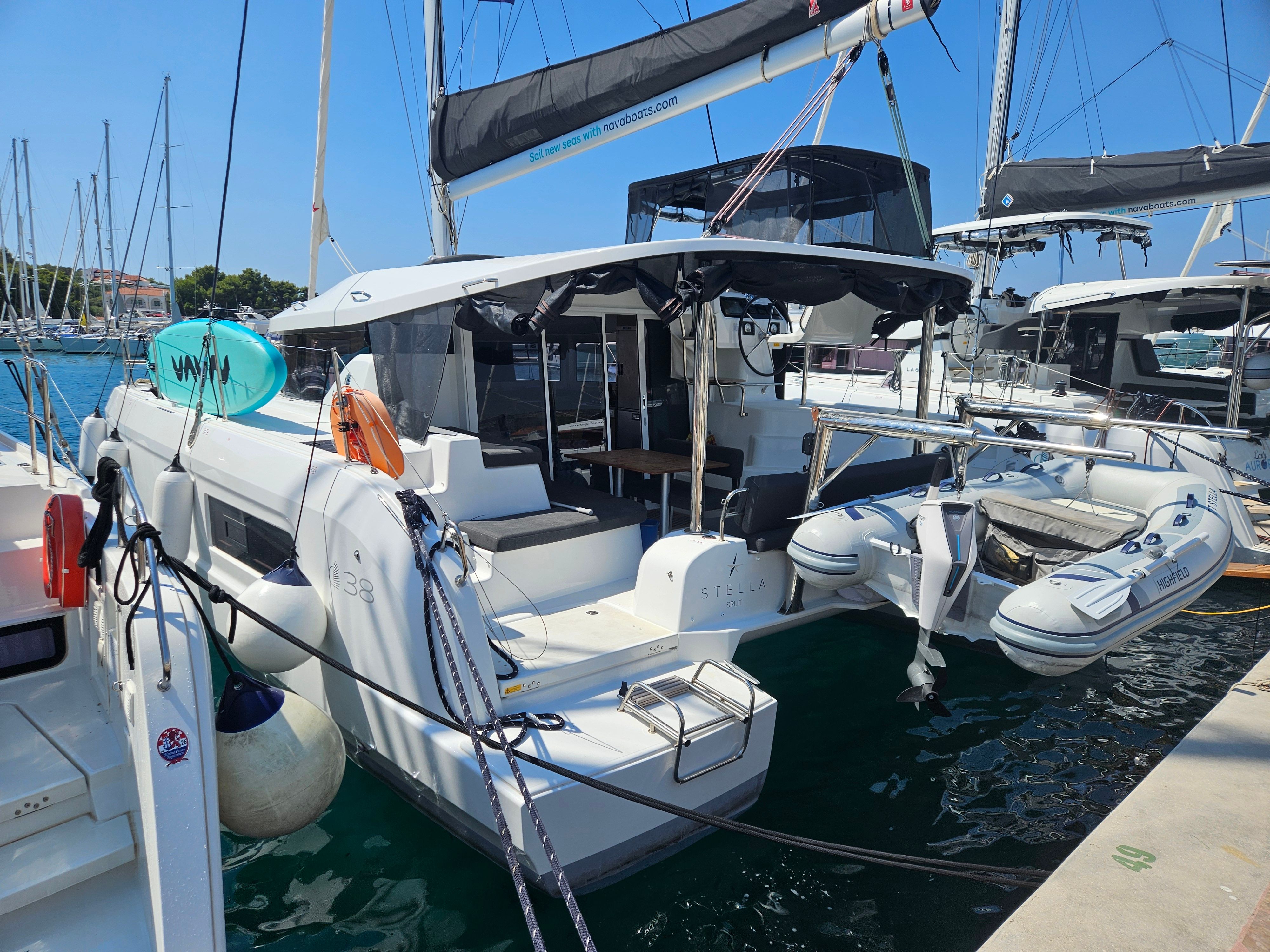 Lagoon 38 | Stella