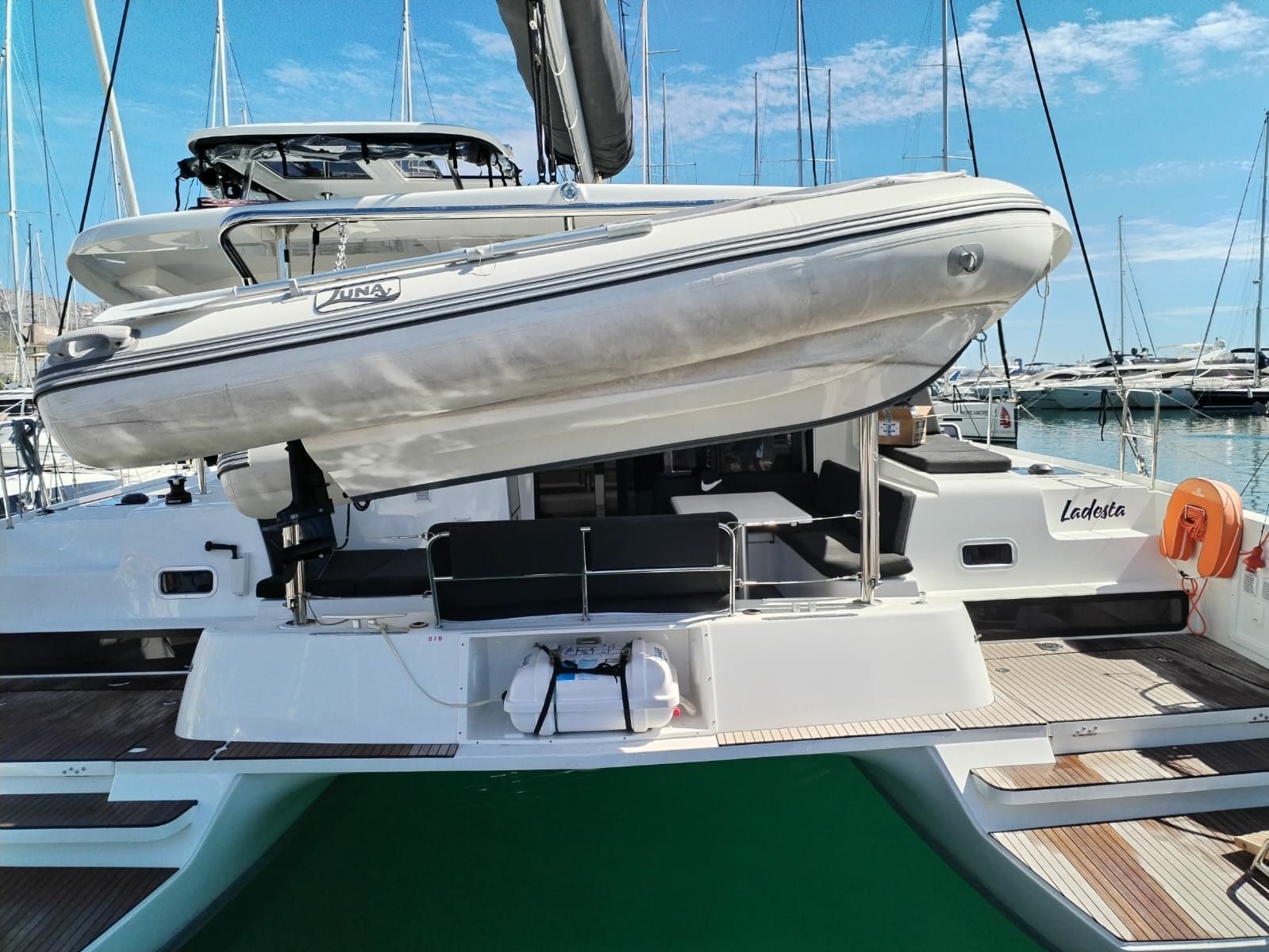 Lagoon 42 | Ladesta