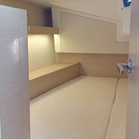 Beneteau Oceanis 34.1 | Still Nolan