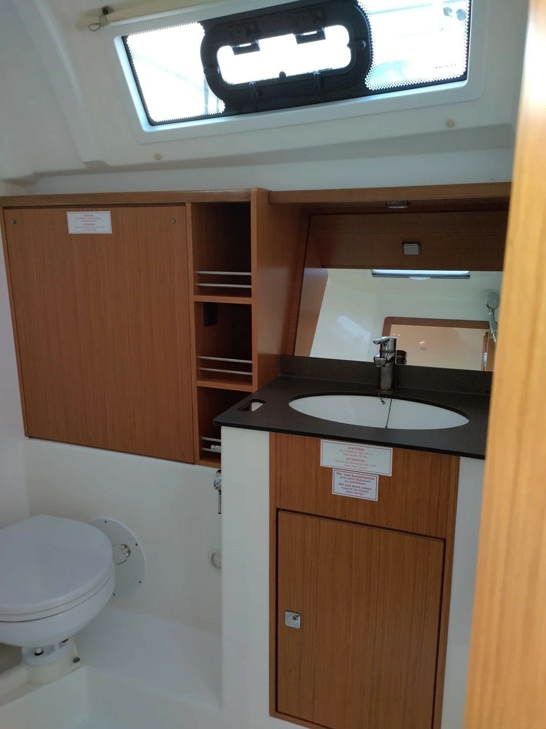 Bavaria Cruiser 41 | Aquamarijn