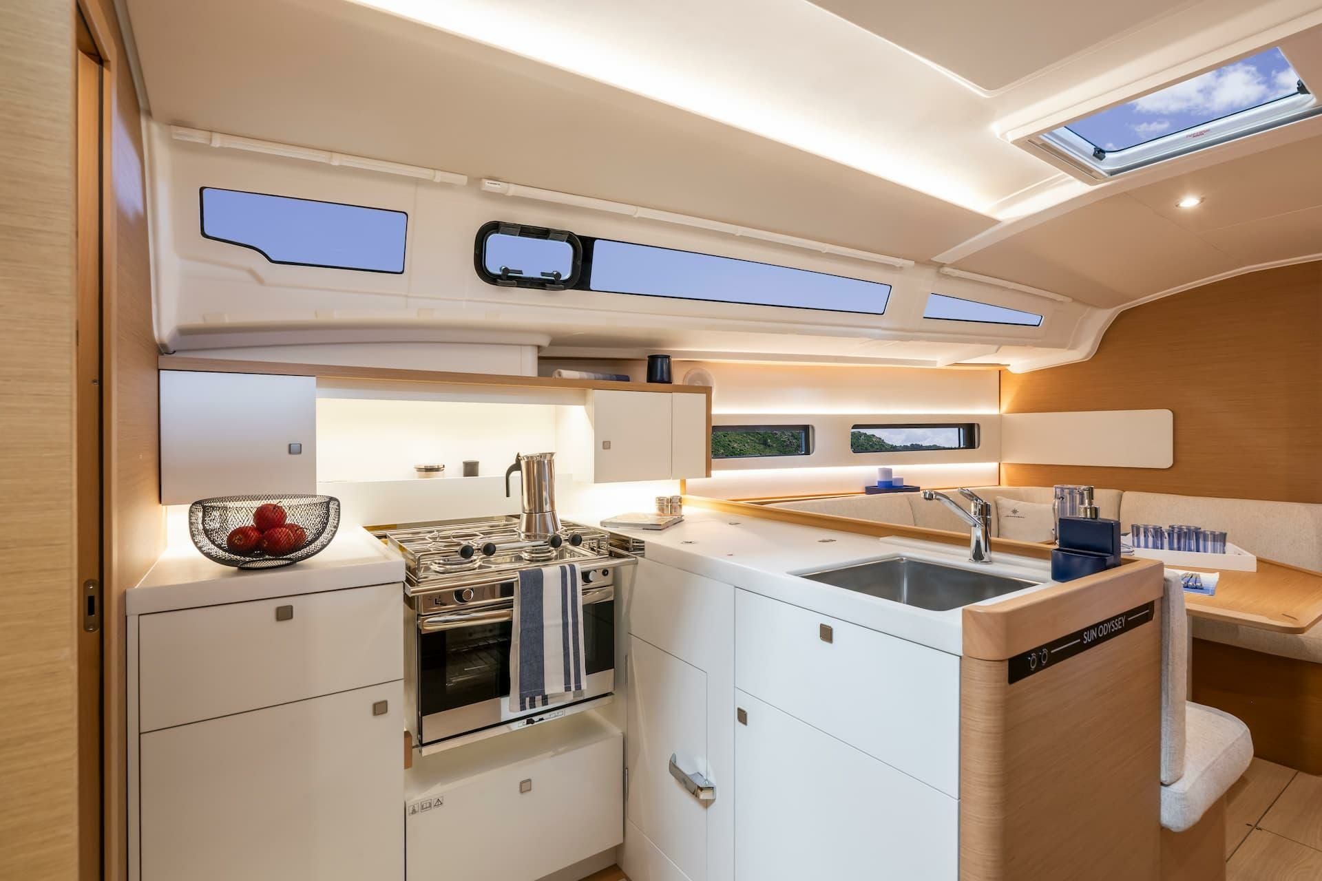 Jeanneau Sun Odyssey 415 | Sutivan