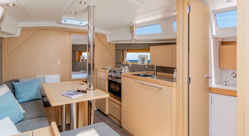 Beneteau Oceanis 35 | Ohana