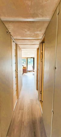 Inter Corpora Demeter 122 | Niki