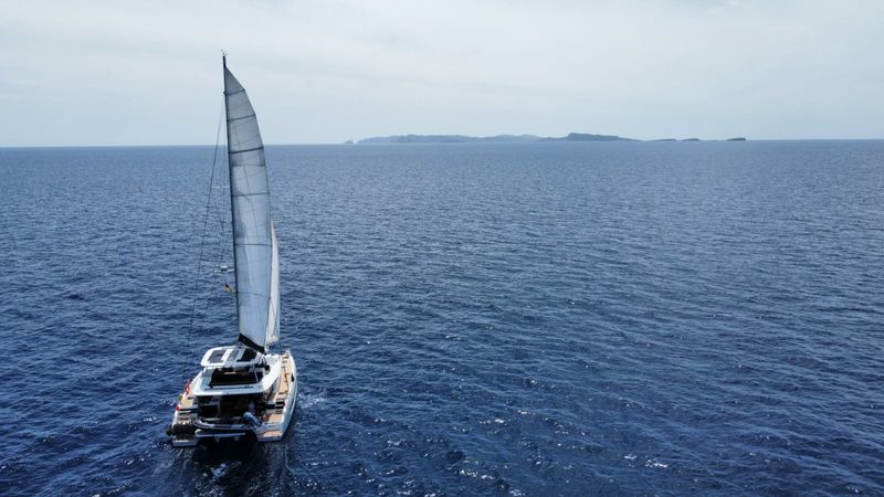 Lagoon 55 | Emilia