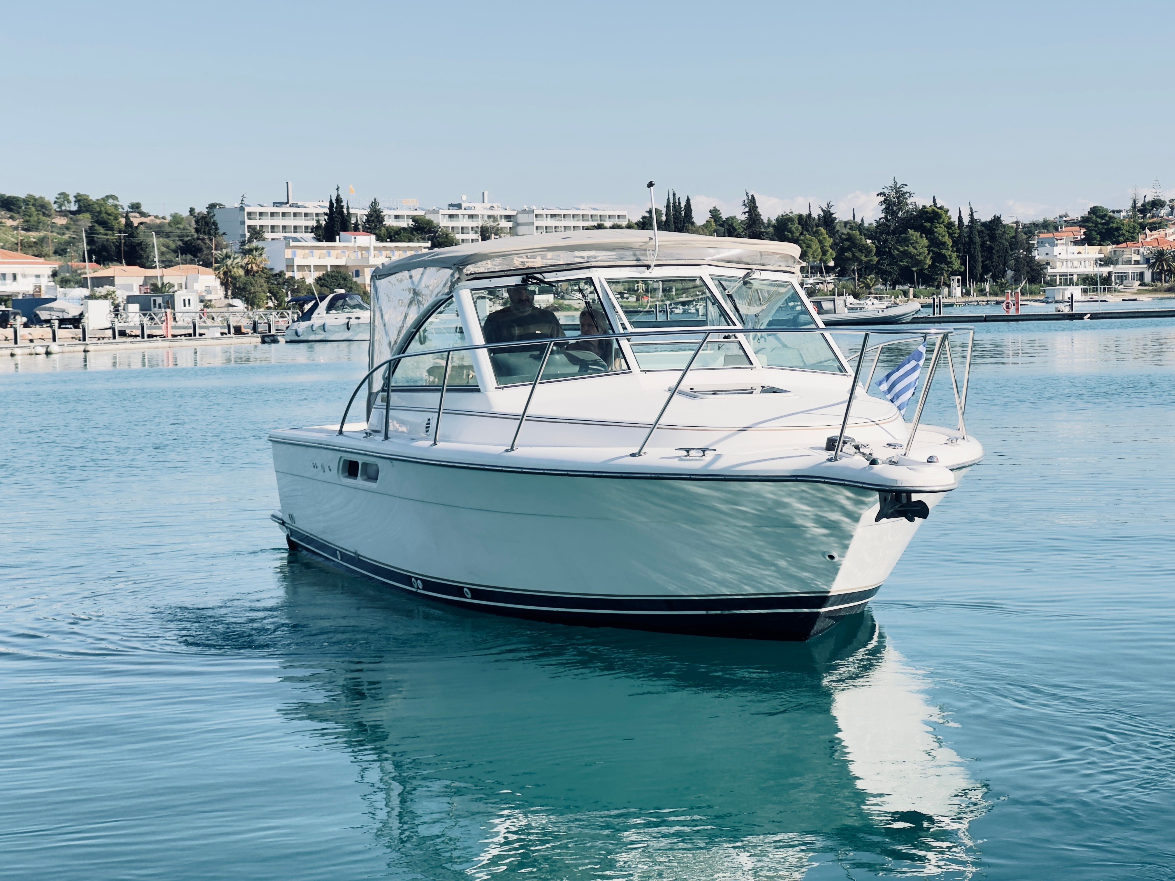 Tiara 2900 Coronet | Fiki