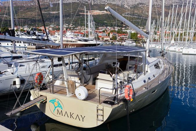 Garcia 72.2 | Makay