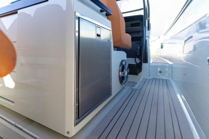 Saxdor 320 GTO | Leon