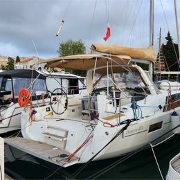 Beneteau Oceanis 41.1 | Office 2