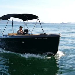 Mareti 585 | 23