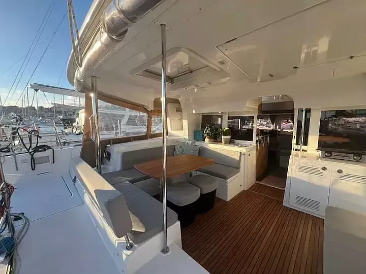 Lagoon 450 F | Branchia