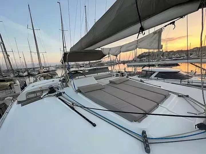 Lagoon 450 F | Branchia