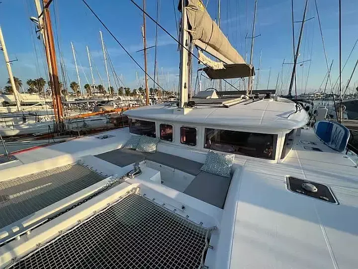 Lagoon 450 F | Branchia