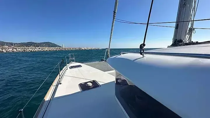 Lagoon 450 F | Branchia