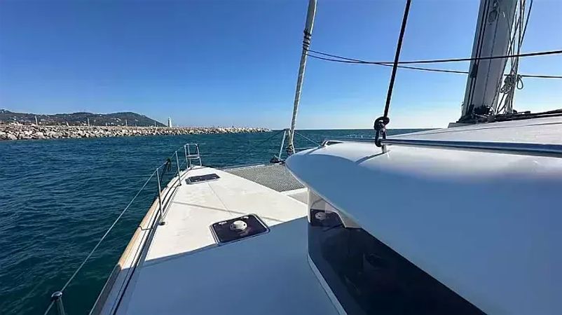 Lagoon 450 F | Branchia