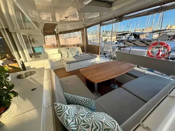 Lagoon 450 F | Branchia