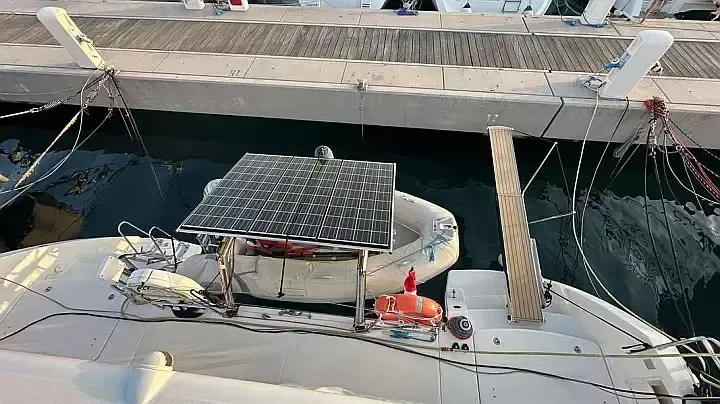 Lagoon 450 F | Branchia