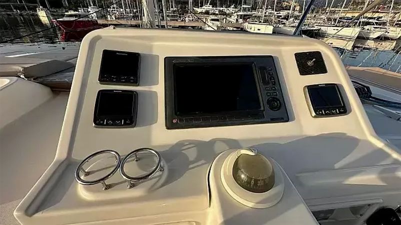 Lagoon 450 F | Branchia