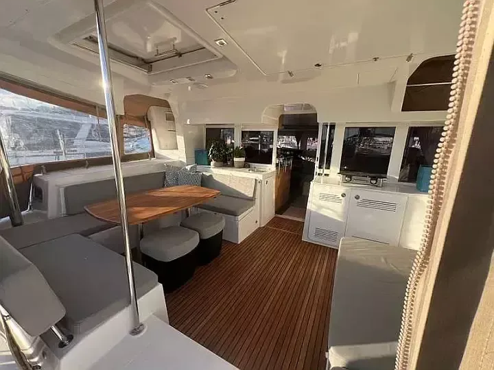 Lagoon 450 F | Branchia
