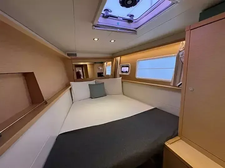 Lagoon 450 F | Branchia