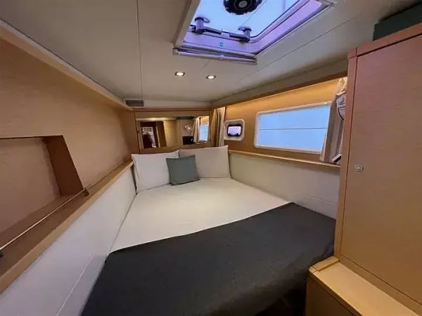Lagoon 450 F | Branchia