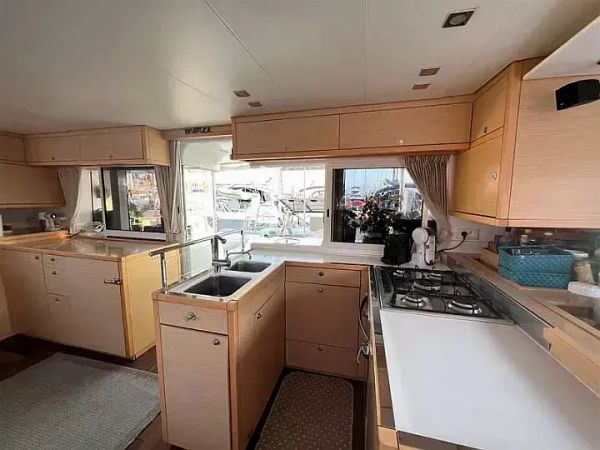 Lagoon 450 F | Branchia